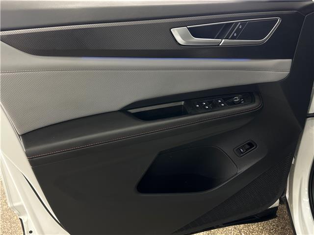 2024 Volkswagen Atlas 2.0 TSI Peak Edition (Stk: 43712J) in Belleville - Image 16 of 30