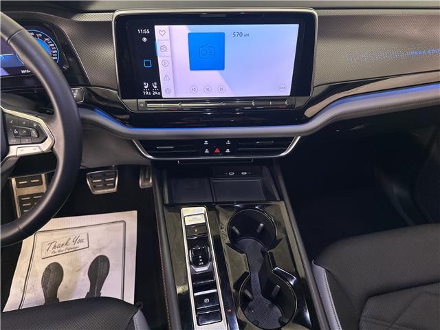 2024 Volkswagen Atlas 2.0 TSI Peak Edition (Stk: 43712J) in Belleville - Image 19 of 30