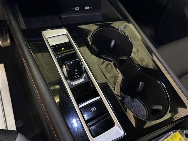 2024 Volkswagen Atlas 2.0 TSI Peak Edition (Stk: 43712J) in Belleville - Image 20 of 30