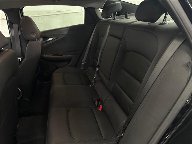 2024 Chevrolet Malibu 1LT (Stk: 43681J) in Belleville - Image 7 of 32