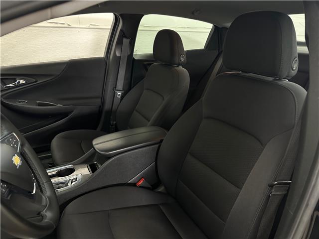 2024 Chevrolet Malibu 1LT (Stk: 43681J) in Belleville - Image 11 of 32