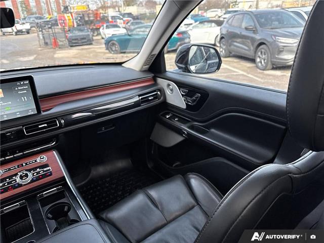 2022 Lincoln Aviator Reserve (Stk: P7207) in Oakville - Image 25 of 29