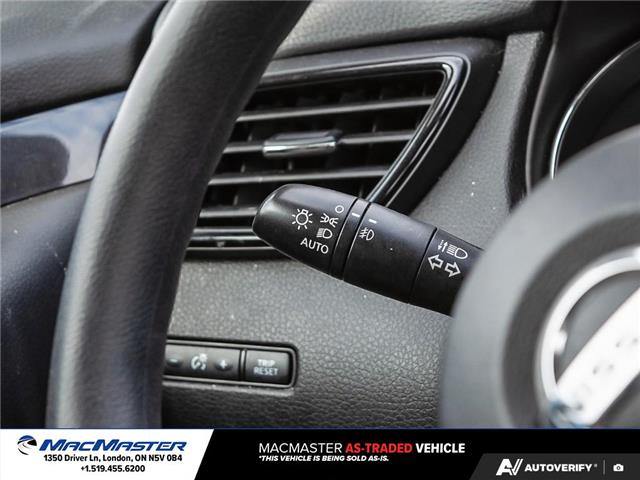 2018 Nissan Rogue SV (Stk: 26P010) in London - Image 19 of 30