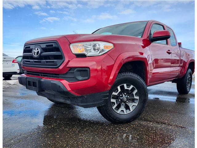 2017 Toyota Tacoma SR+ (Stk: J26012) in Brandon - Image 2 of 20