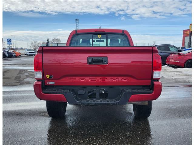 2017 Toyota Tacoma SR+ (Stk: J26012) in Brandon - Image 6 of 20