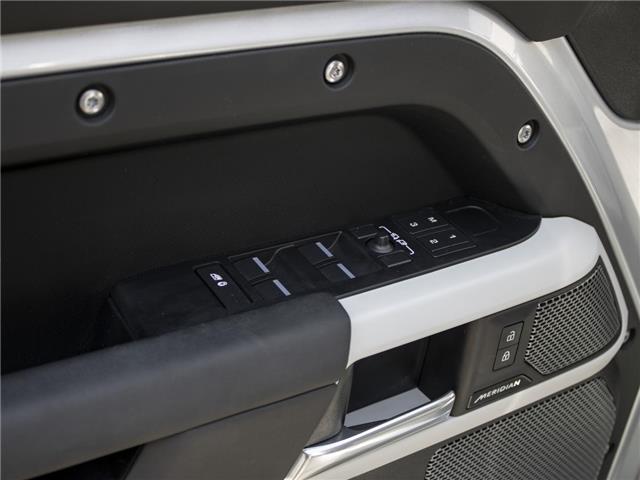 2024 Land Rover Defender P300 S (Stk: PL99369) in Windsor - Image 10 of 25