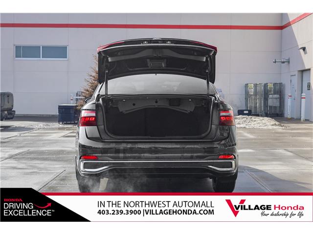 2024 Volkswagen Jetta Highline (Stk: OVW9072) in Calgary - Image 9 of 30