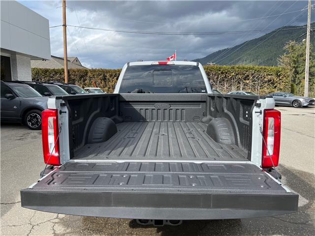 2026 Ford F-350 XLT (Stk: 26T989) in CRESTON - Image 13 of 24