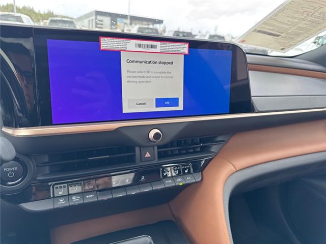 2026 Toyota Crown Signia Limited (Stk: 3040823) in Cranbrook - Image 17 of 21