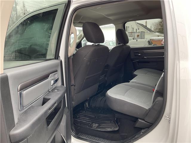 2023 RAM 1500 Classic SLT (Stk: 260213) in Ottawa - Image 10 of 16