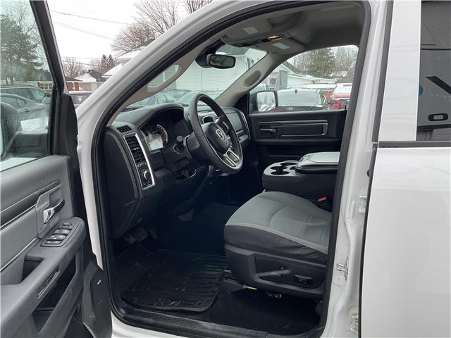 2023 RAM 1500 Classic SLT (Stk: 260213) in Ottawa - Image 8 of 16