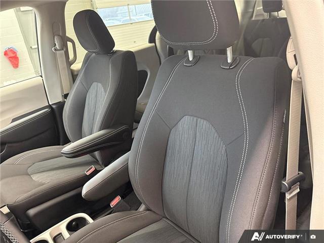 2024 Chrysler Grand Caravan SXT (Stk: 165440) in London - Image 22 of 26