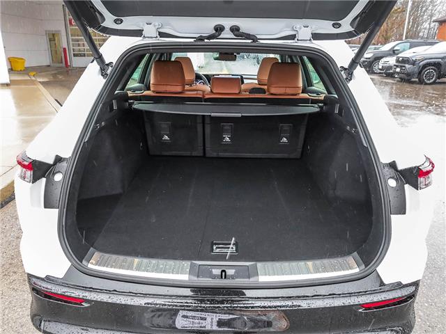 2026 Toyota Crown Signia Limited (Stk: T9775) in Welland - Image 7 of 30