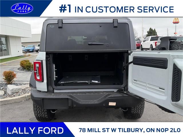 2026 Ford Bronco Badlands (Stk: LFBR01636) in Tilbury - Image 5 of 15