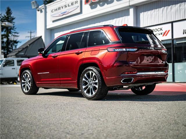 2023 Jeep Grand Cherokee Overland (Stk: S611810A) in Surrey - Image 4 of 22