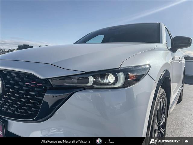 2022 Mazda CX-5 Sport Design w/Turbo (Stk: 912182) in Victoria - Image 7 of 24