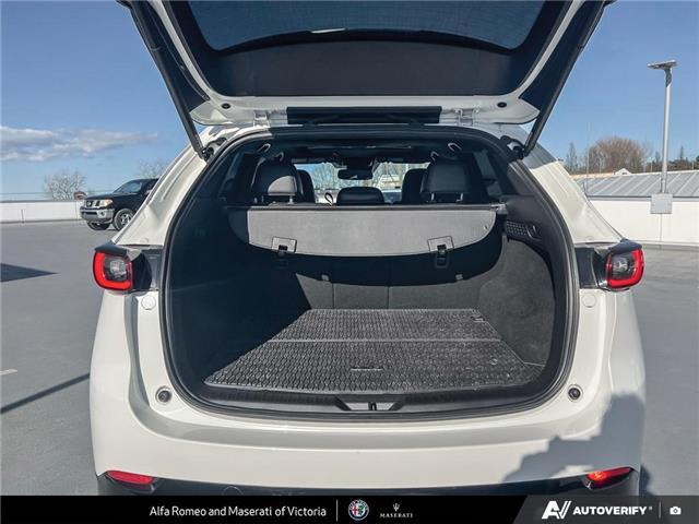 2022 Mazda CX-5 Sport Design w/Turbo (Stk: 912182) in Victoria - Image 11 of 24