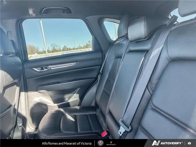 2022 Mazda CX-5 Sport Design w/Turbo (Stk: 912182) in Victoria - Image 22 of 24