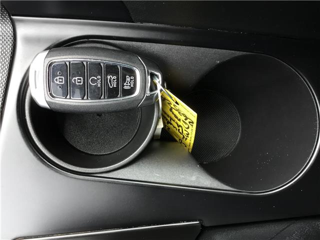 2021 Hyundai Elantra Preferred w/Sun & Tech Pkg (Stk: 26352A) in Cornwall - Image 15 of 30