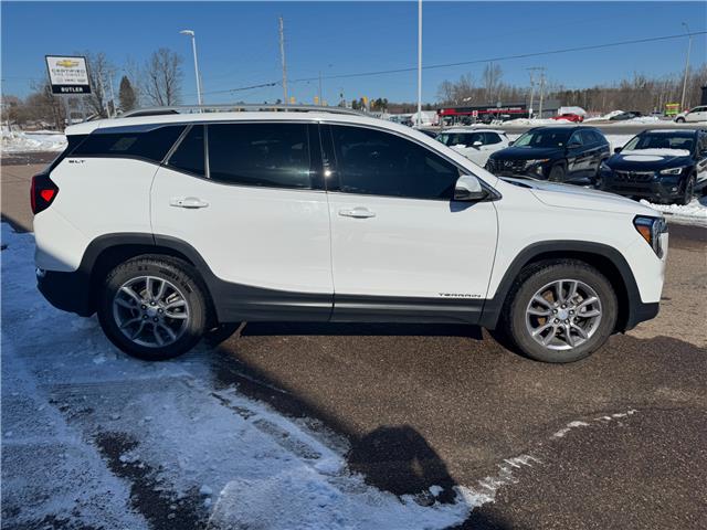2022 GMC Terrain SLT (Stk: 26-159-1) in Pembroke - Image 7 of 22