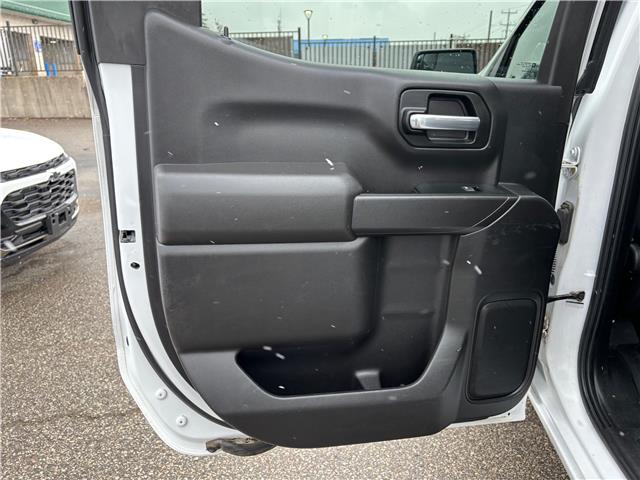 2019 Chevrolet Silverado 1500 Silverado Custom (Stk: TK296869) in Caledonia - Image 17 of 40