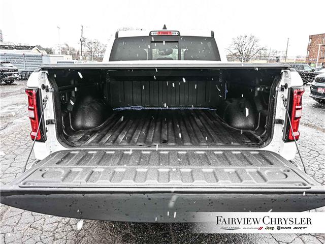 2025 RAM 1500 Big Horn (Stk: U21566) in Burlington - Image 6 of 32