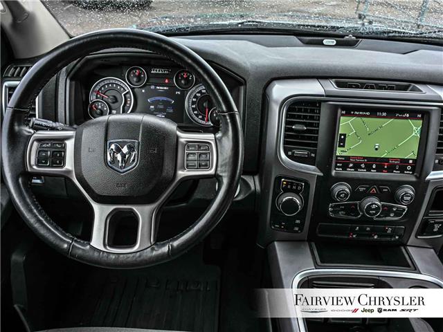 2022 RAM 1500 Classic SLT (Stk: U21567) in Burlington - Image 25 of 32