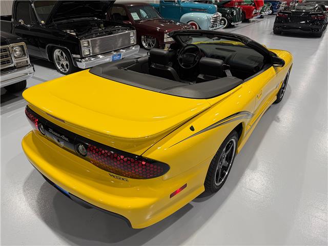 2002 Pontiac Firebird Trans Am (Stk: 122872) in Watford - Image 13 of 39