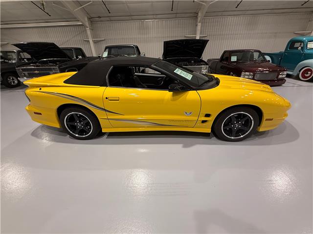 2002 Pontiac Firebird Trans Am (Stk: 122872) in Watford - Image 16 of 39
