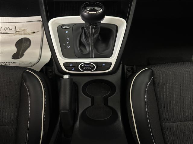 2024 Hyundai Venue Ultimate w/Black Interior (IVT) (Stk: 43637J) in Belleville - Image 18 of 32