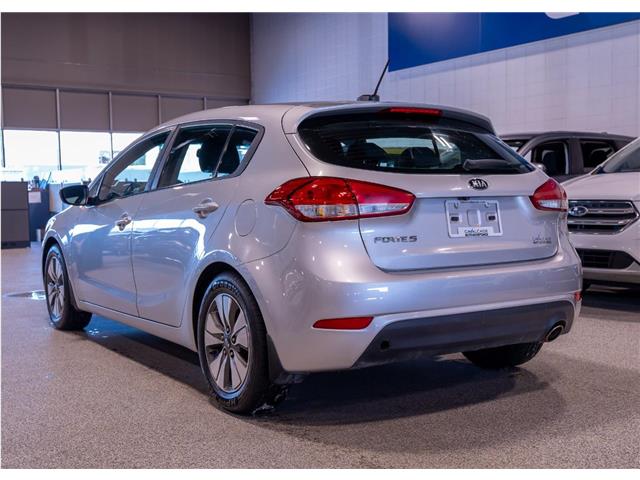2018 Kia Forte 2.0L LX+ (Stk: R68184) in Calgary - Image 6 of 18