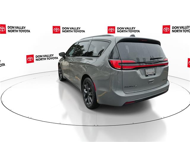 2025 Chrysler Pacifica Limited (Stk: 10U6476) in Markham - Image 6 of 35
