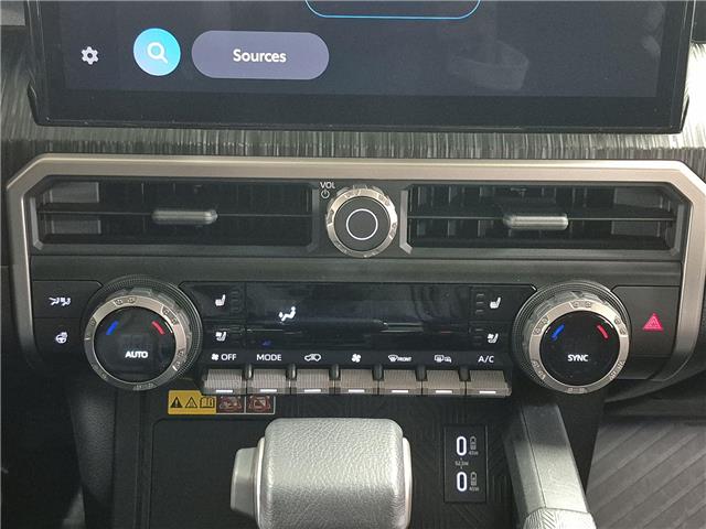 2025 Toyota 4Runner Hybrid Base (Stk: 10U6494) in Markham - Image 21 of 35