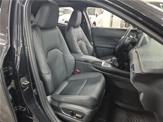 2025 Lexus UX 300h Base (Stk: 10U6468) in Markham - Image 32 of 33