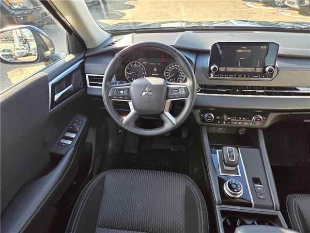2024 Mitsubishi Outlander ES (Stk: 7084A) in Calgary - Image 7 of 9
