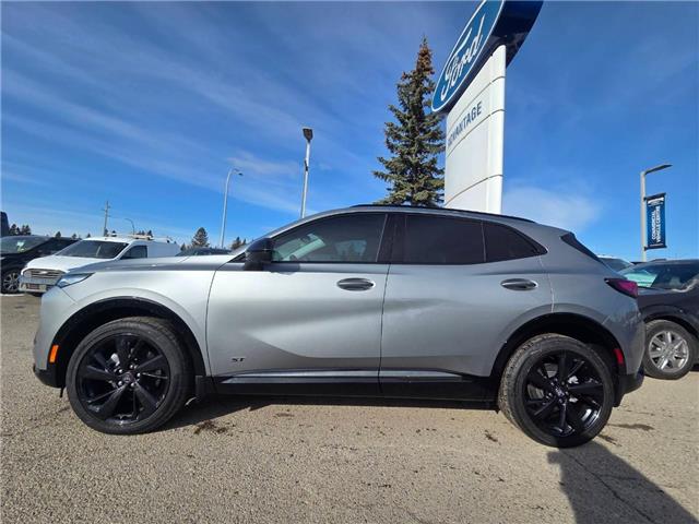 2025 Buick Envision Sport Touring (Stk: 7091B) in Calgary - Image 2 of 9