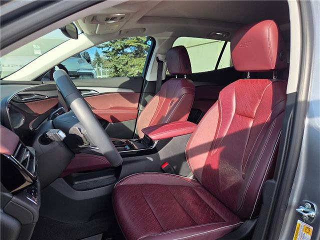 2025 Buick Envision Sport Touring (Stk: 7091B) in Calgary - Image 8 of 9
