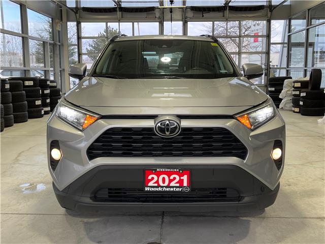 2021 Toyota RAV4 XLE (Stk: Y26102A) in Mississauga - Image 2 of 22