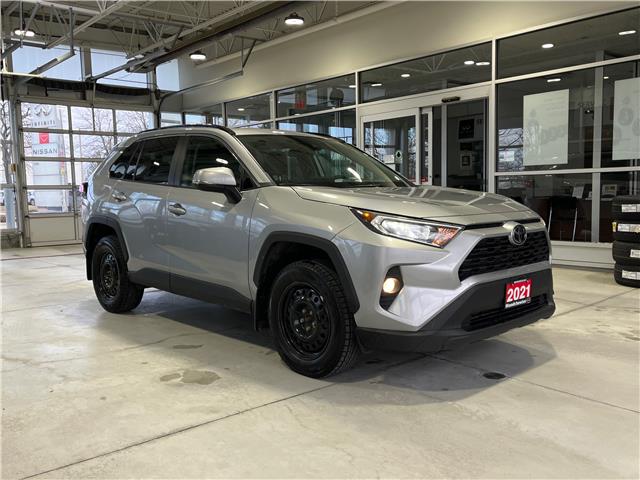 2021 Toyota RAV4 XLE (Stk: Y26102A) in Mississauga - Image 3 of 22