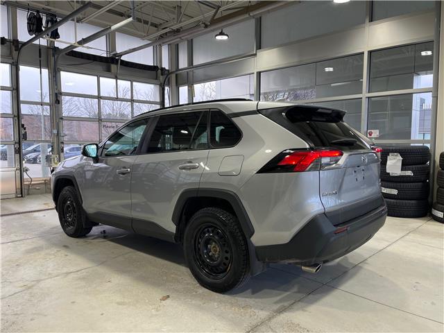 2021 Toyota RAV4 XLE (Stk: Y26102A) in Mississauga - Image 7 of 22