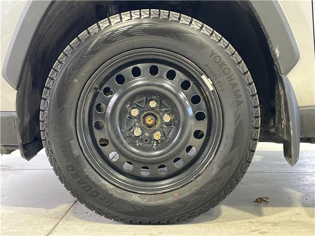 2021 Toyota RAV4 XLE (Stk: Y26102A) in Mississauga - Image 9 of 22