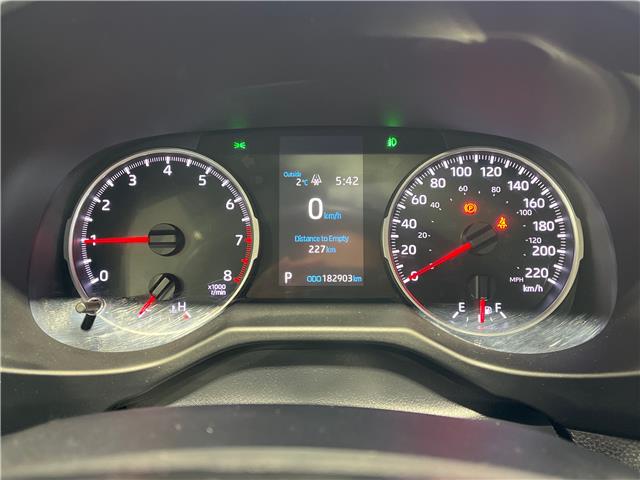 2021 Toyota RAV4 XLE (Stk: Y26102A) in Mississauga - Image 14 of 22
