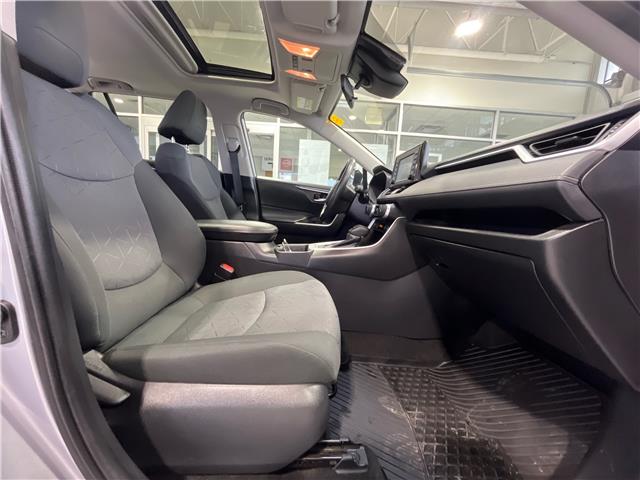 2021 Toyota RAV4 XLE (Stk: Y26102A) in Mississauga - Image 18 of 22
