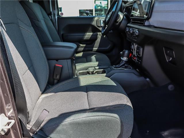 2025 Jeep Wrangler Sport (Stk: 25-477D) in Uxbridge - Image 17 of 23