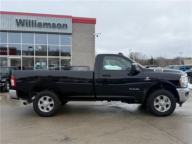 2024 RAM 3500 Big Horn (Stk: W9369) in Uxbridge - Image 7 of 8