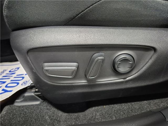 2022 Toyota Venza LE (Stk: 10120158A) in Markham - Image 12 of 32
