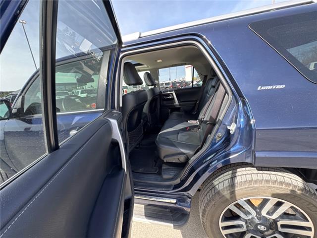 2021 Toyota 4Runner Base (Stk: S697979A) in Cranbrook - Image 13 of 22