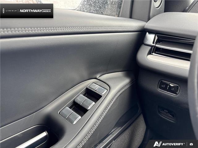 2026 Lincoln Navigator L Reserve (Stk: 6LN4715) in Brantford - Image 14 of 22