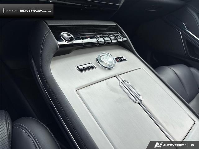 2026 Lincoln Navigator L Reserve (Stk: 6LN4715) in Brantford - Image 15 of 22