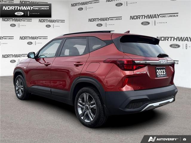 2023 Kia Seltos LX (Stk: 6BR7947A) in Brantford - Image 4 of 22